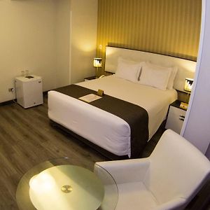 Habitación con Cama King